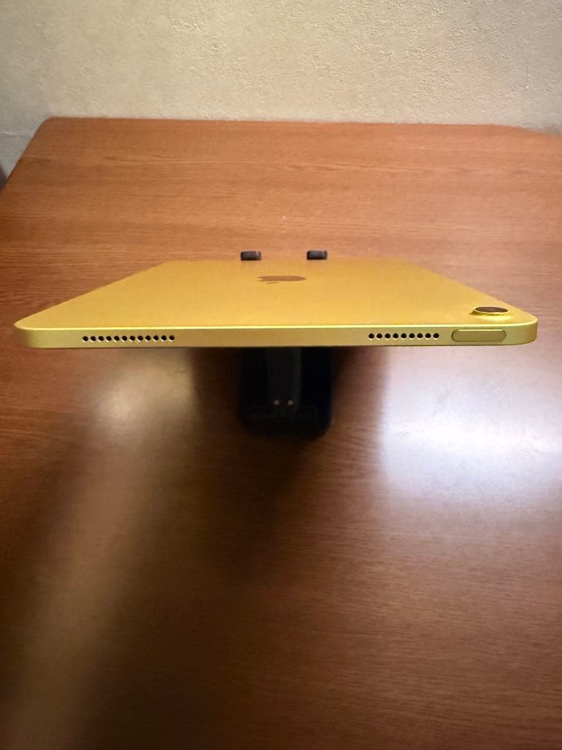 最終値下げ iPad 第10世代 64GB Wi-Fi 美品 バッテリー100%