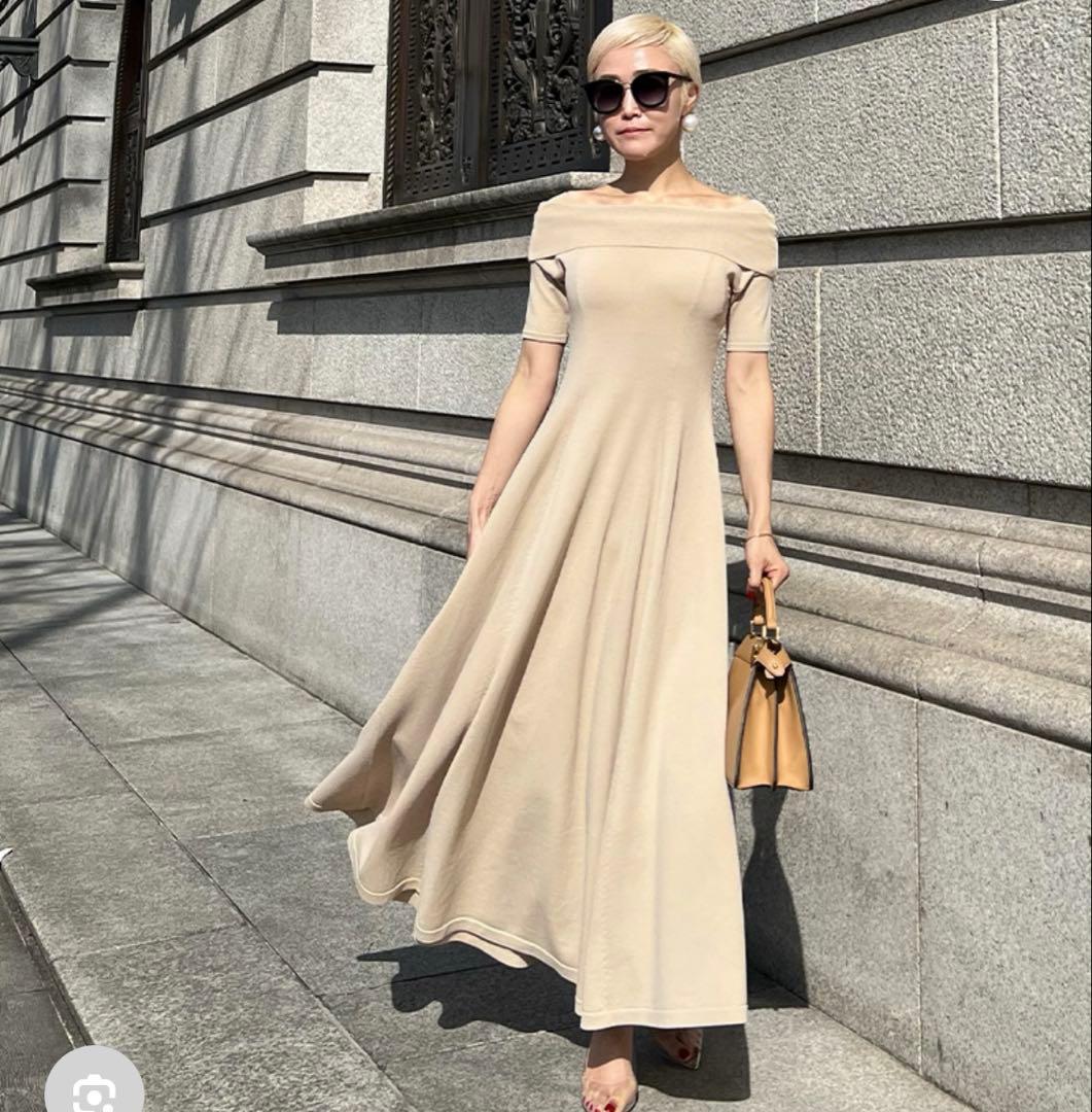 JENNE ジェンヌ Sサイズ ベージュ ニットワンピース フレア