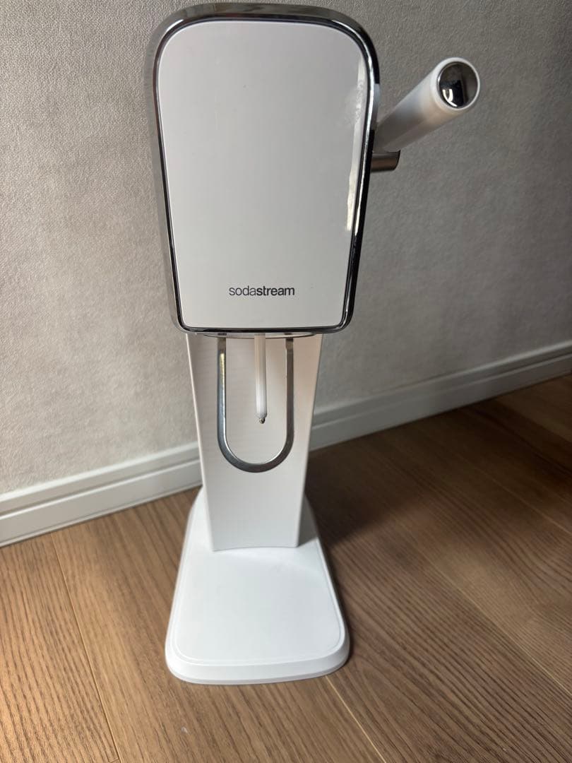 sodastream Art ホワイト 炭酸水メーカー　本体のみ