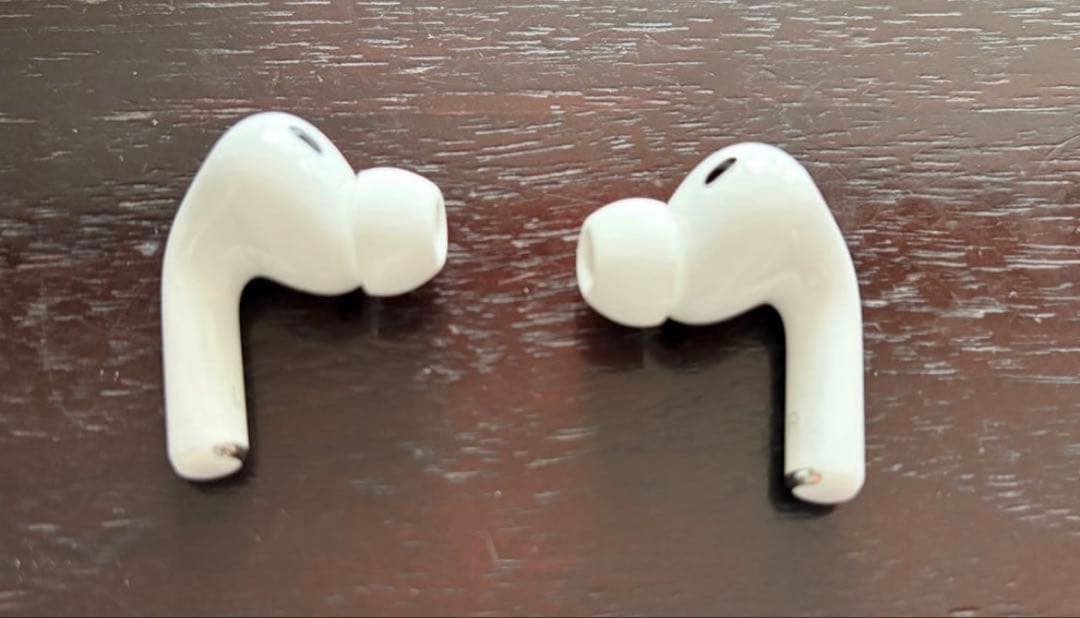 AirPods Pro 3 本体　ケース付き
