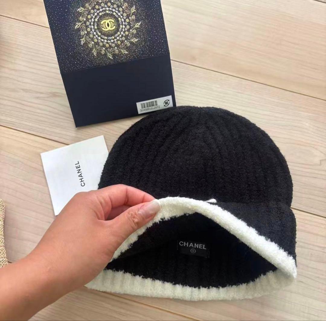 【最終値下げ】★新品未使用★　2026ニット帽　ブラック