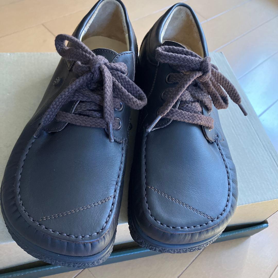 ★ヤコフォーム❤️未使用　23㎝　ブラウン　お値下げ‼️