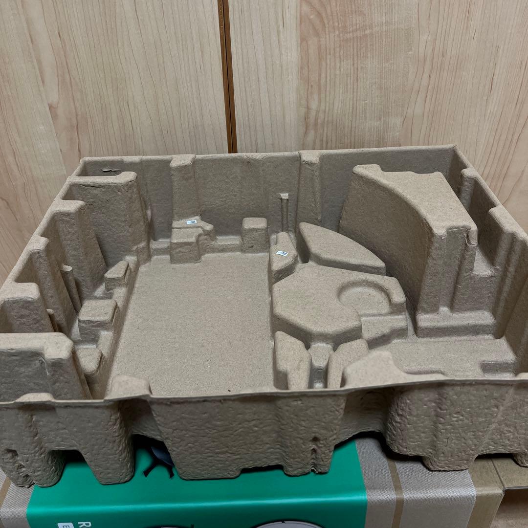 【美品】ルンバ コンボ Essential ホワイトY011260