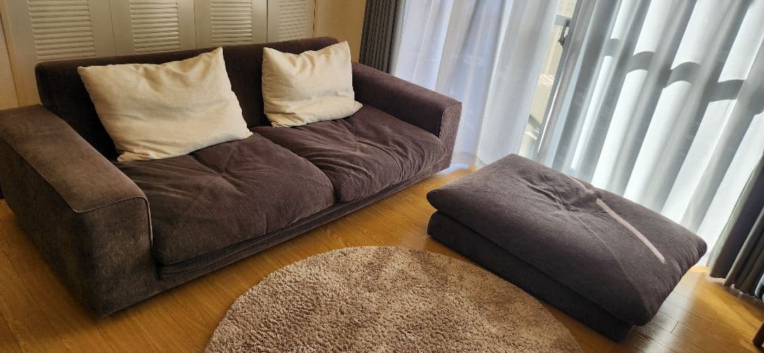 【美品】クシーノ ローソファ Vランク 島忠 3人掛け　東京都引き取り