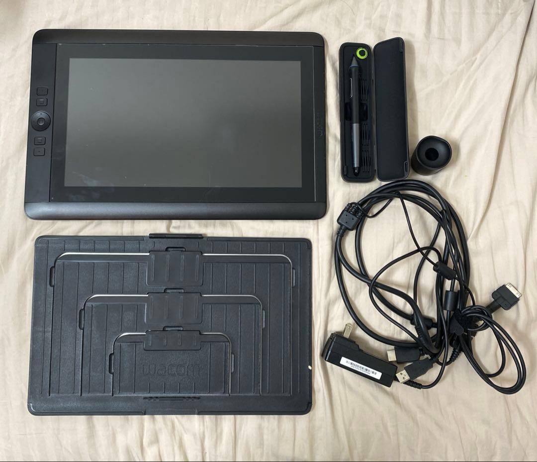 Cintiq 13HD DTK-1300 ペン、コード付属