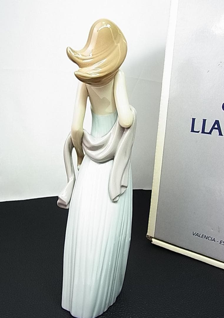 ヨシカネ様用美品LLADROリヤドロ陶器人形「少女」型番5487スペイン製