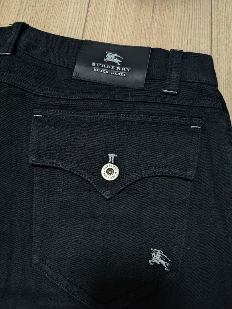 超希少未使用に近い！人気シャドーチェック　ブラックカラー　騎士刺繍　デニム⑥