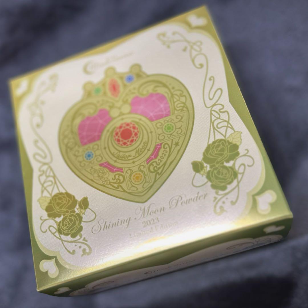 【新品・未使用】ミラクルロマンスシャイニングムーンパウダー2023