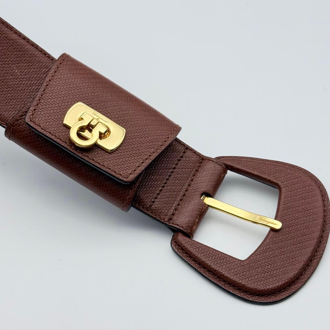 ✨美品✨フェラガモ ベルト ガンチーニ レザー ゴールド金具 レディース