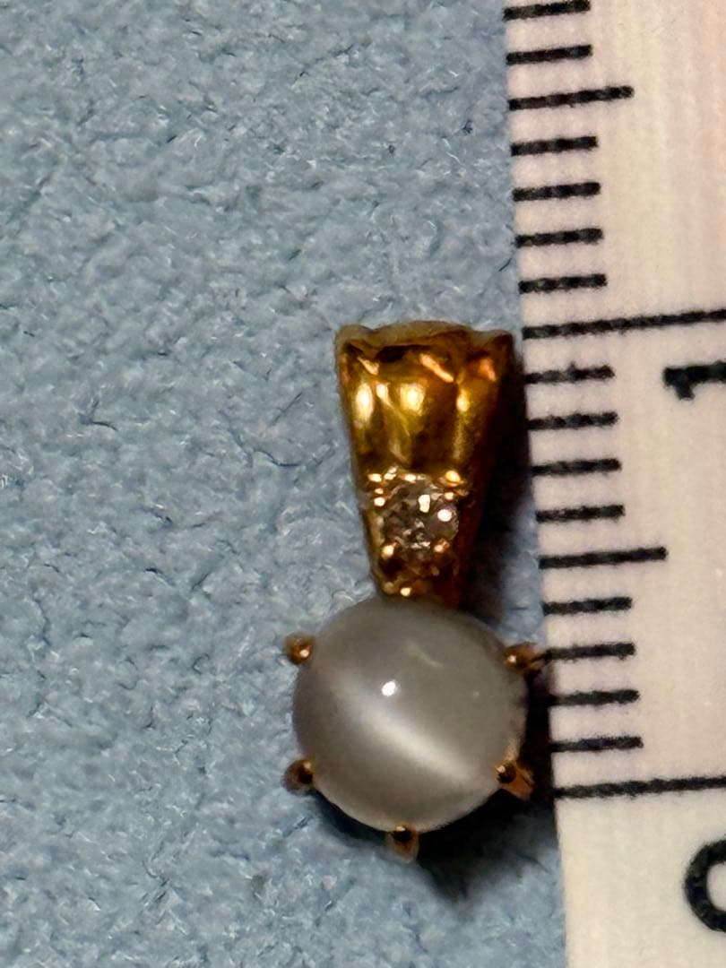 スノウジュエリーマキ　K18 刻印入　ムーンストーン　ペンダントチャーム