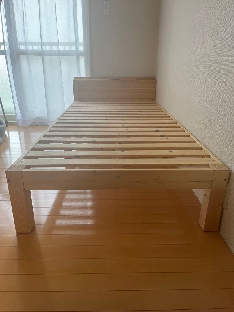 送料込 ウッド 木製 シングルベッド 一人暮らし コンセント付き ベッド 引越し