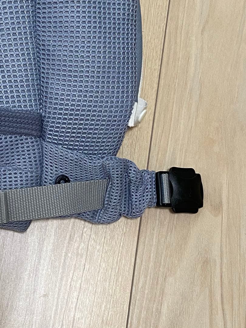 アプリカ　抱っこ紐　ラクリス