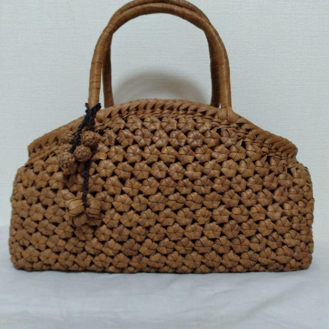 山葡萄つるのバッグ