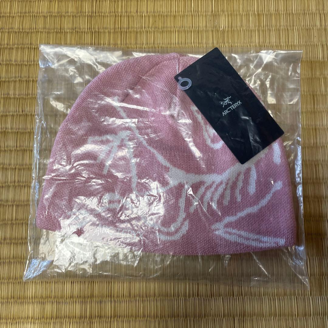 ゆ*た様 Arc'teryx ビーニー ピンク
