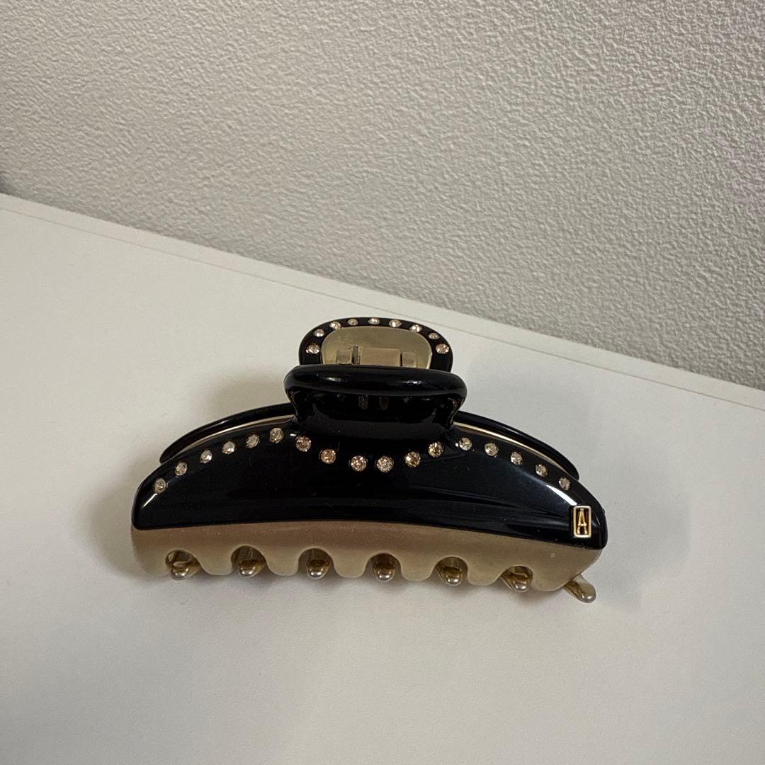 ALEXANDRE DE PARIS ブラックへアクリップMサイズ