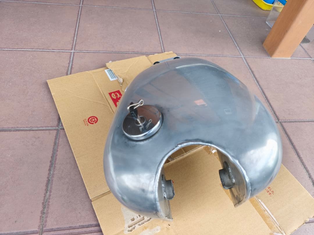 ビッグシーダー　アルミタンク　グラストラッカー