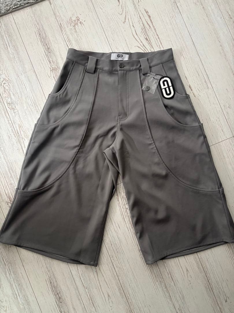 goat essence TUCK WIDE SHORTS サイズ2 グレー