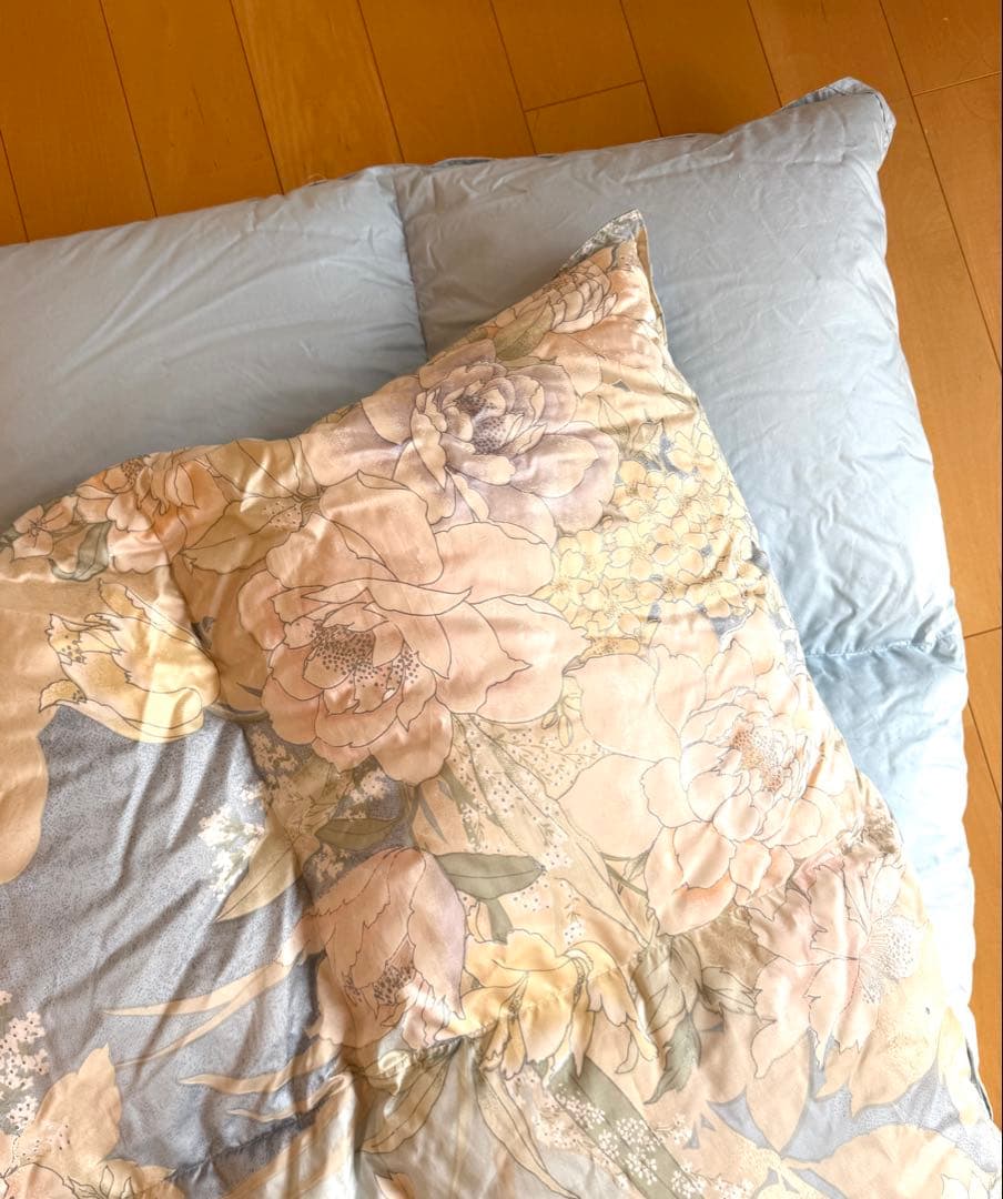 羽毛布団 150cm x 210cm