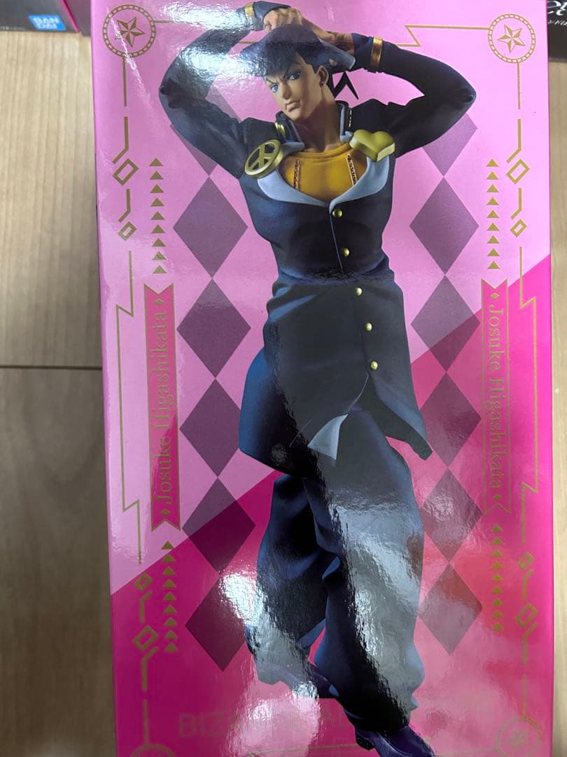 ジョジョの奇妙な冒険 フィギュア　Mometria 東方仗助　吉良吉影