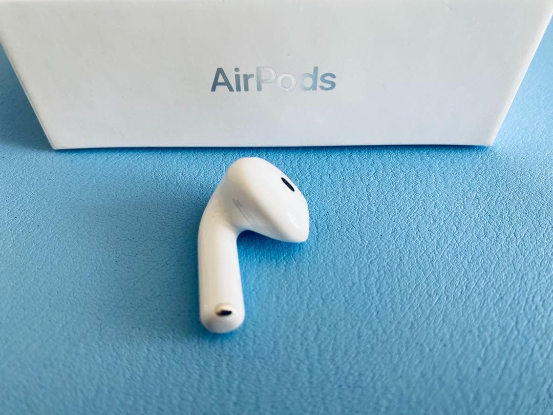 AirPods 第4世代 L片耳 左耳のみ イヤホン A3056 DDYY