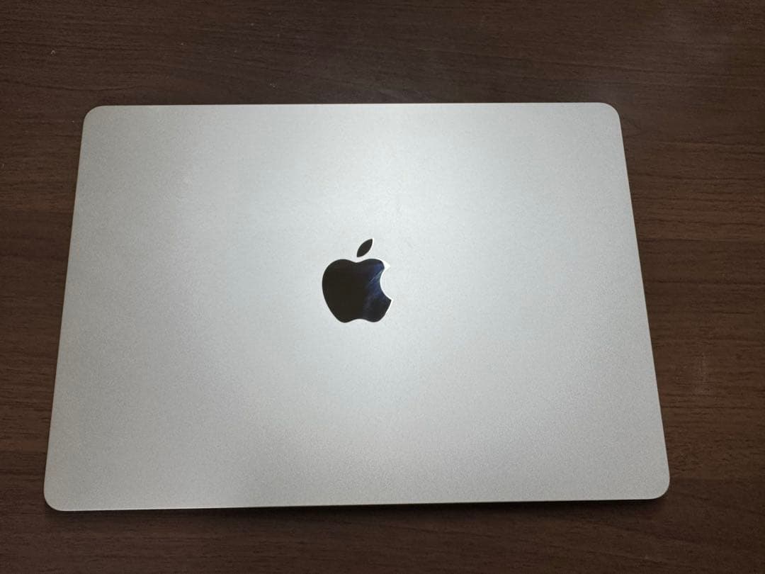 MacBook Air m2 シルバー256gb 16gb 13インチ