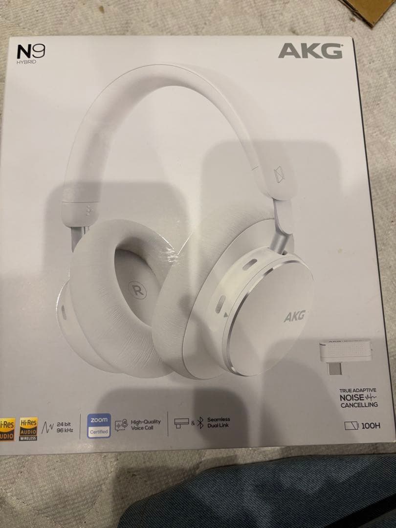 ヘッドホン AKG N9 hybrid