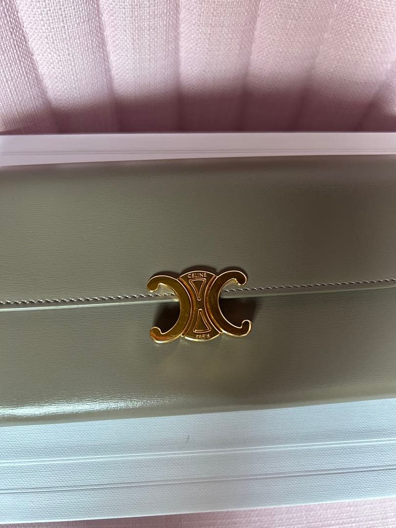 セリーヌ　長財布　ラージウォレット トリオンフ シャイニーカーフスキン