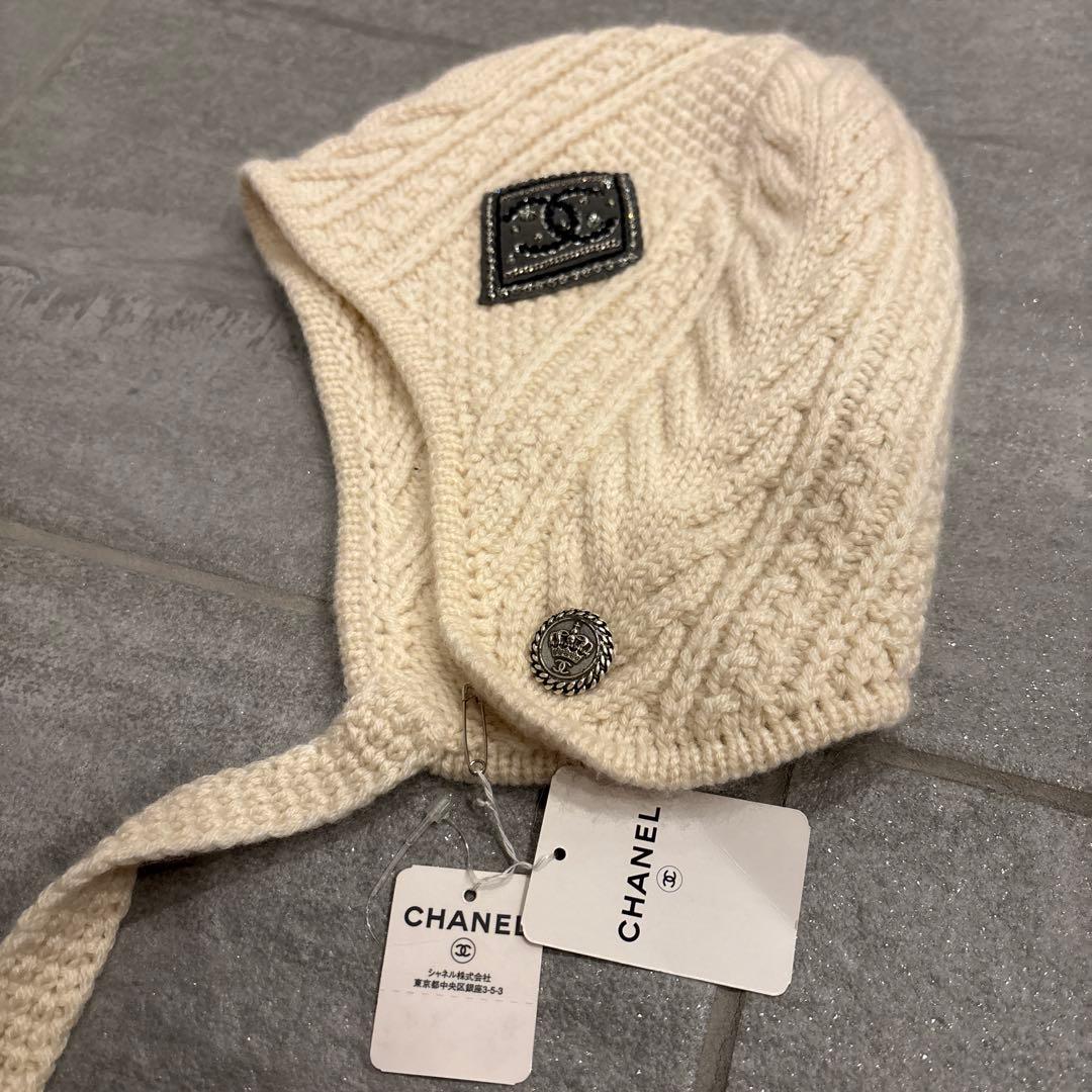 CHANEL アイボリー ニット帽 ケーブル編み