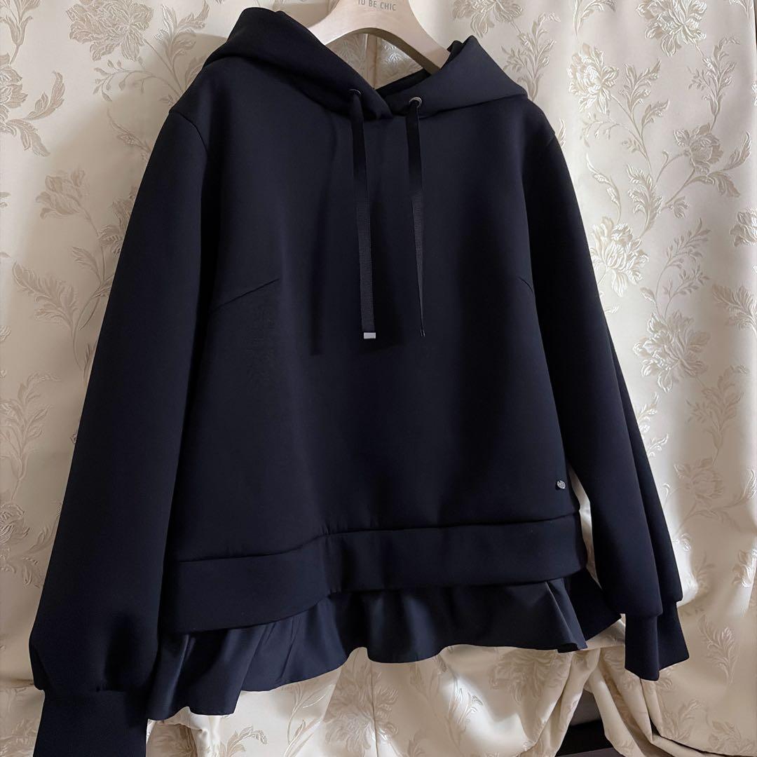 美品 大きいサイズ トゥービーシック フリル パーカー