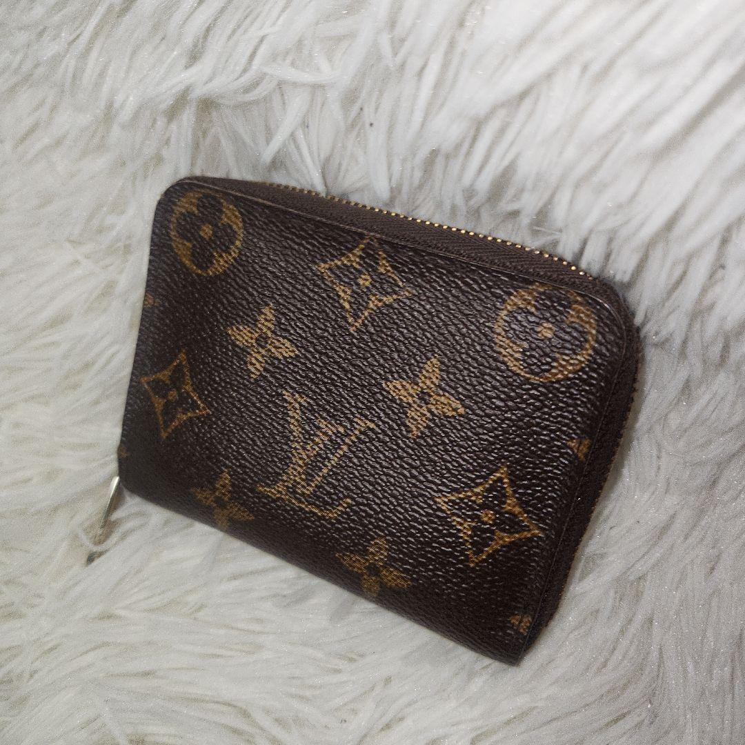 ルイヴィトン モノグラム ジッピーパース