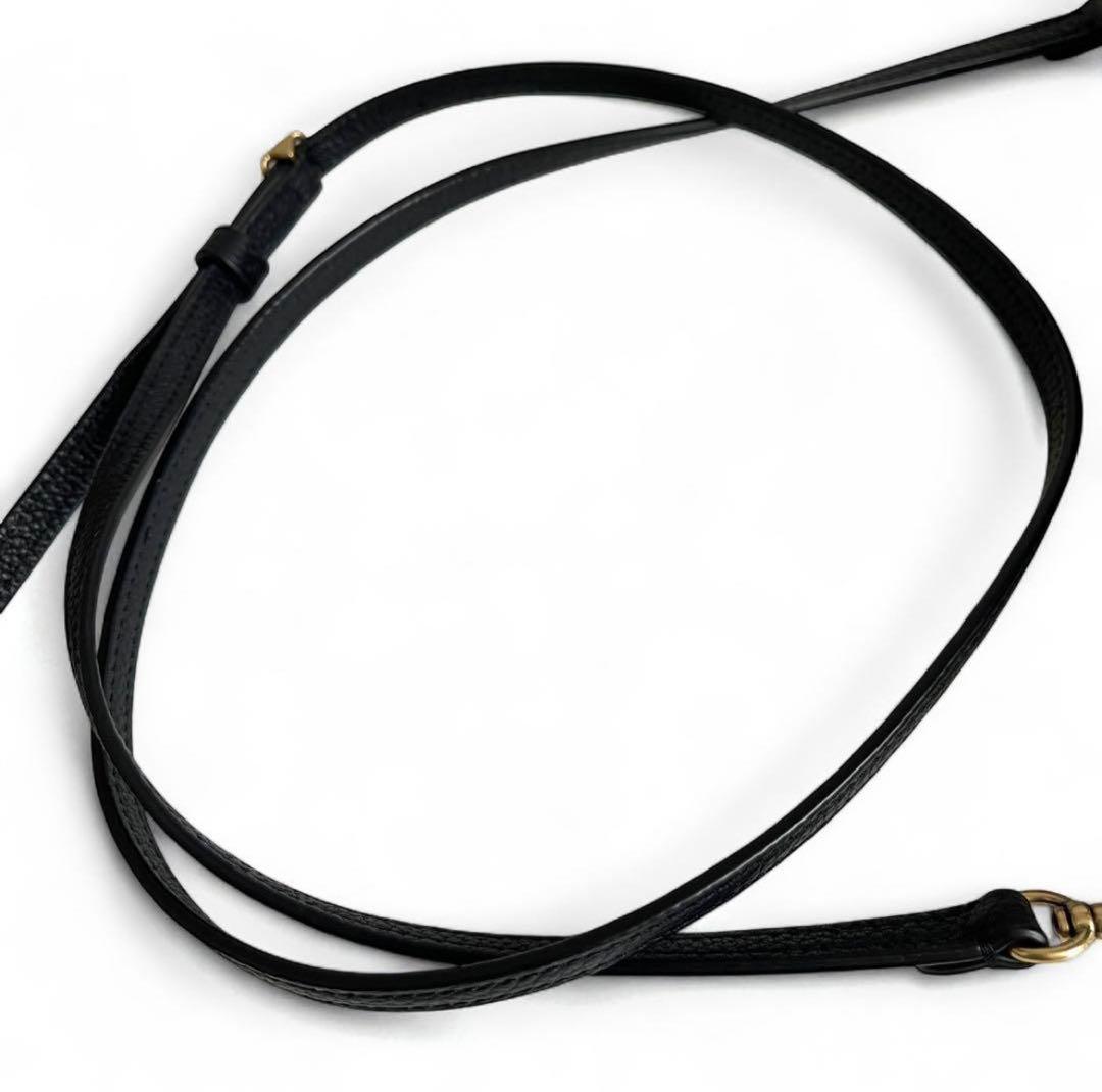 美品 COACH NOA クロスボディ ウォレットバッグ