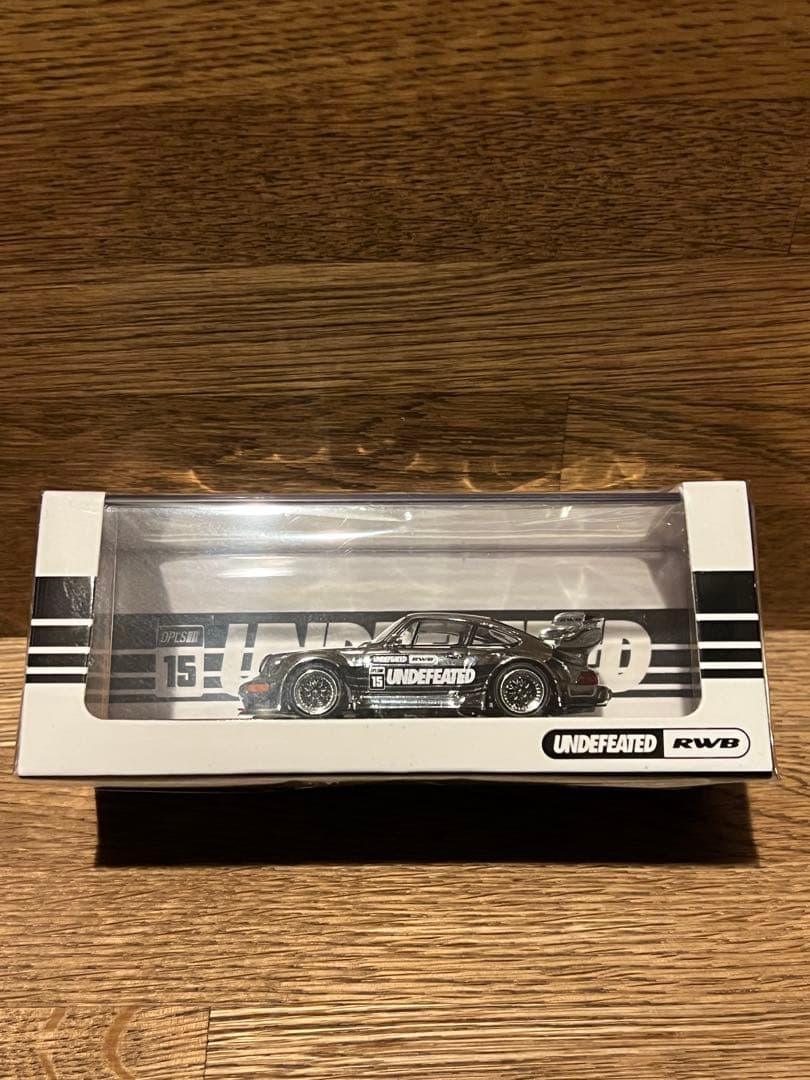 u*8様 希少非売品INNO RWB Porsche UNDEFEATED 金銀