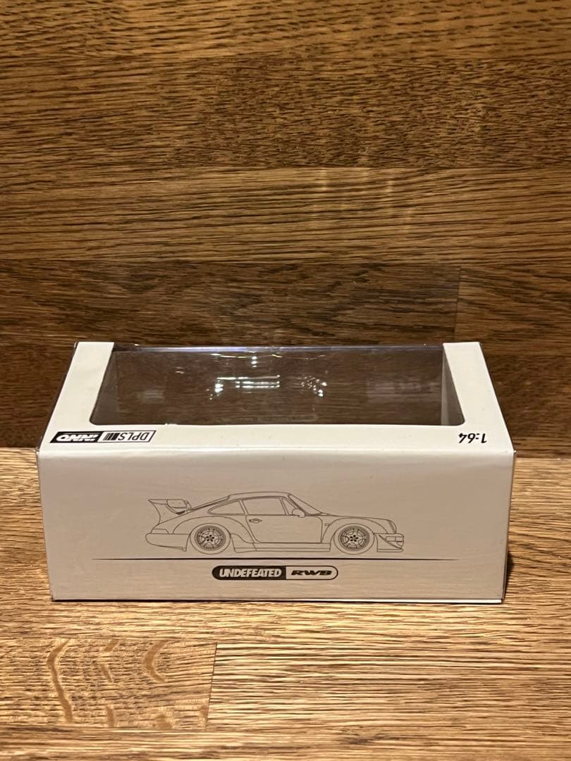 u*8様 希少非売品INNO RWB Porsche UNDEFEATED 金銀