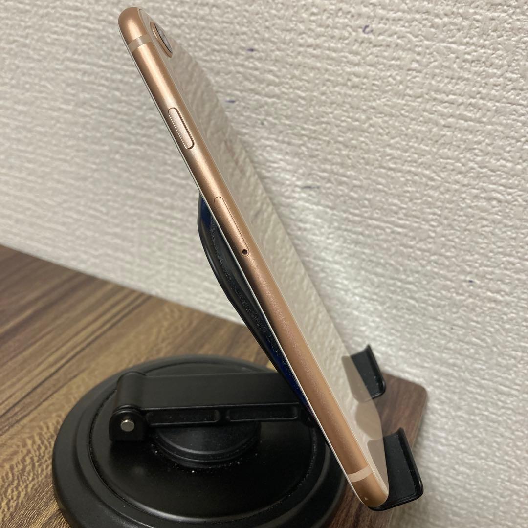 【即日発送！】 iPhone8 ゴールド 64GB