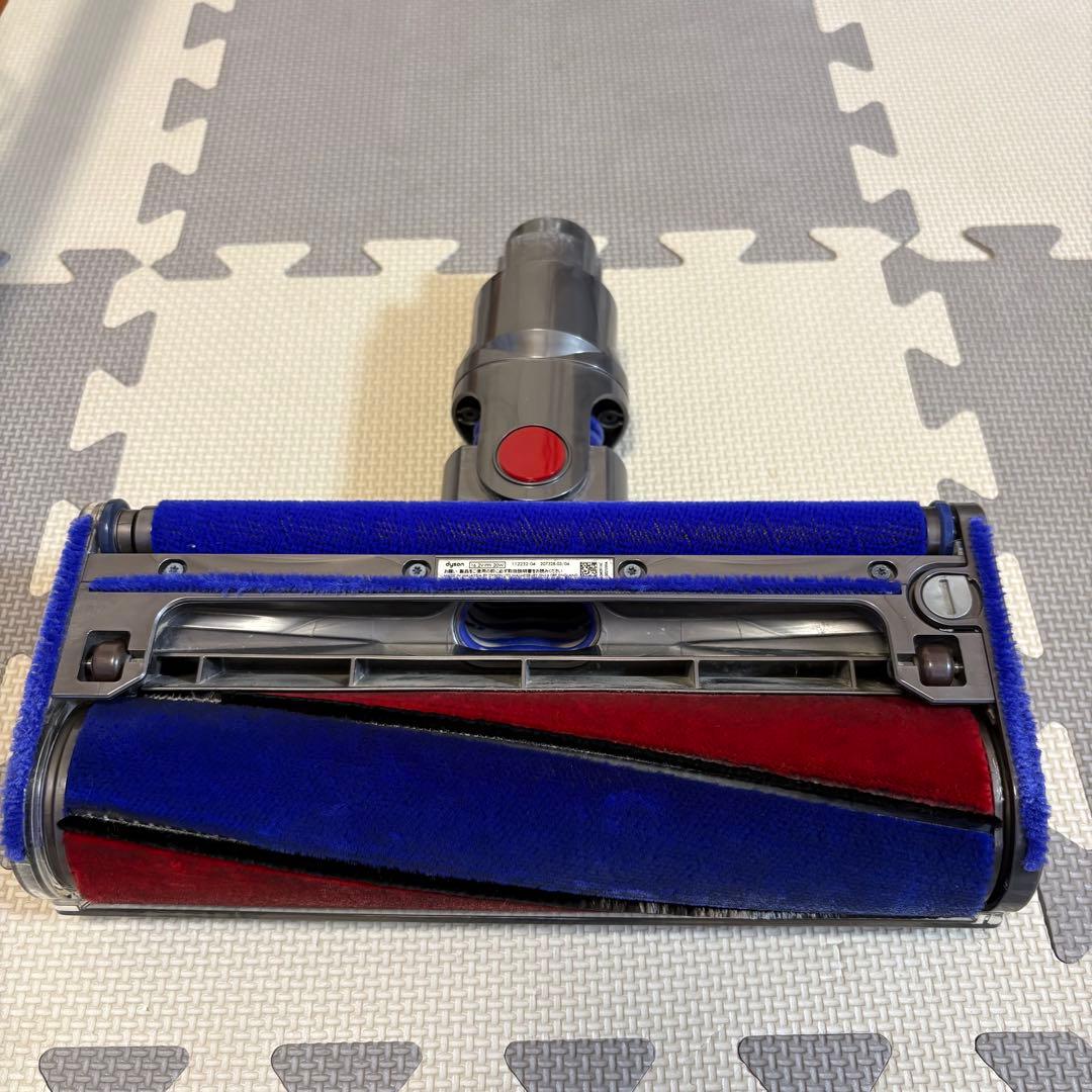 【中古】Dyson V8 Fluffy SV10FF フルセット