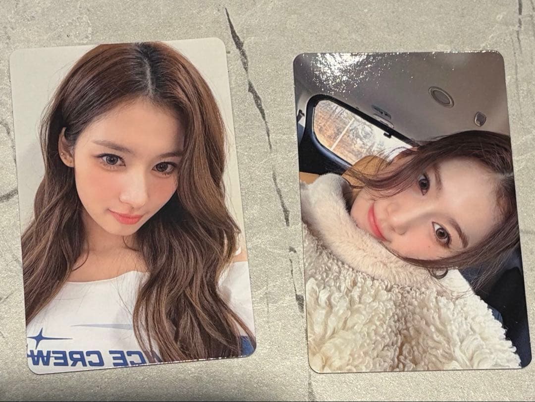 TWICE サナ　センイル　カフェ　トレカ　300人限定