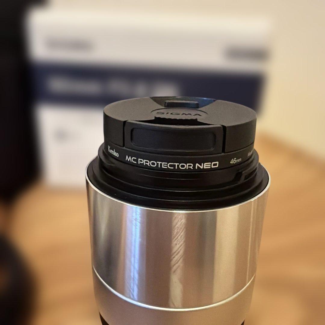 SIGMA 単焦点望遠レンズ Art 60mm F2.8 DN シルバー