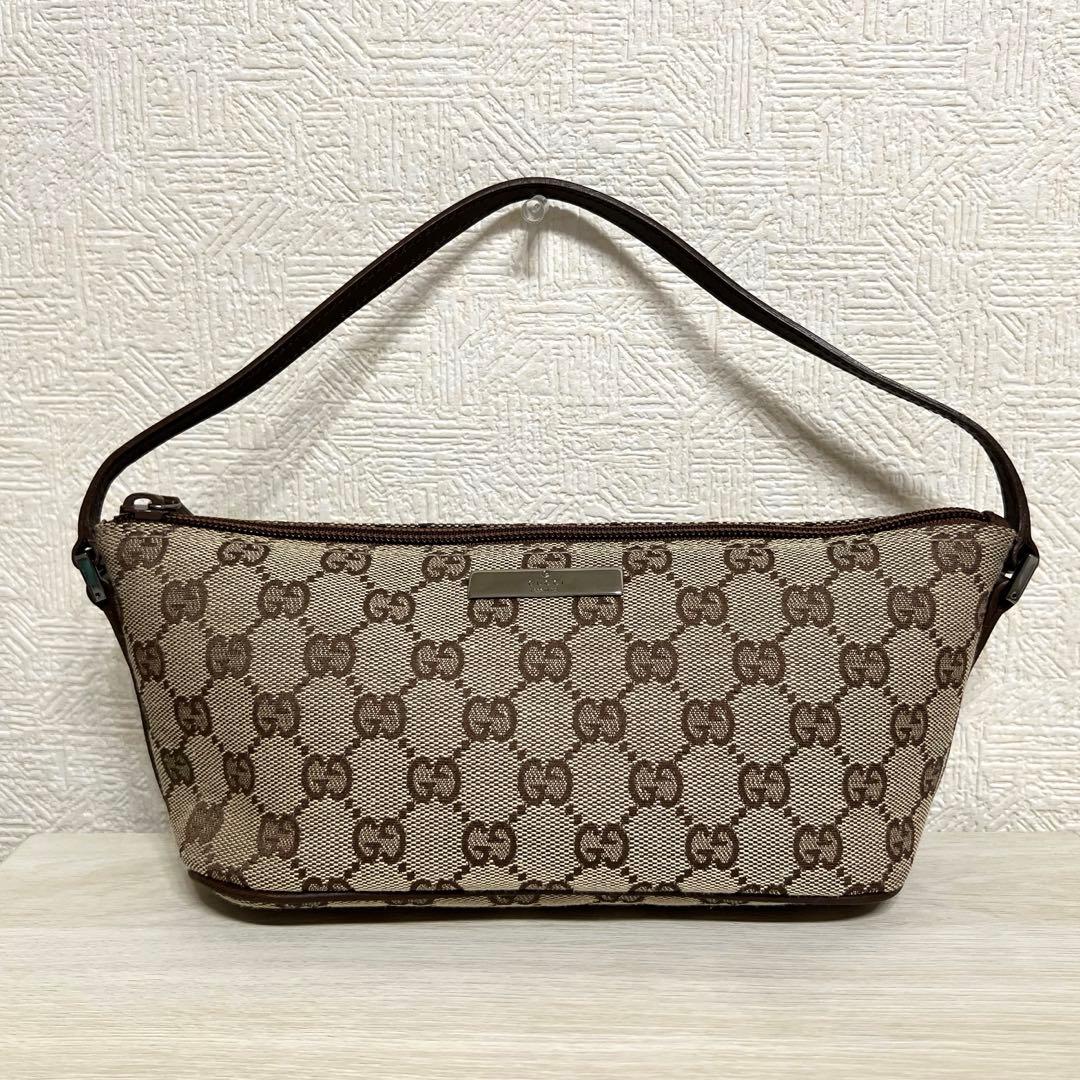 GUCCI グッチ　アクセサリーポーチ キャンバス地　GG ミニハンドバッグ