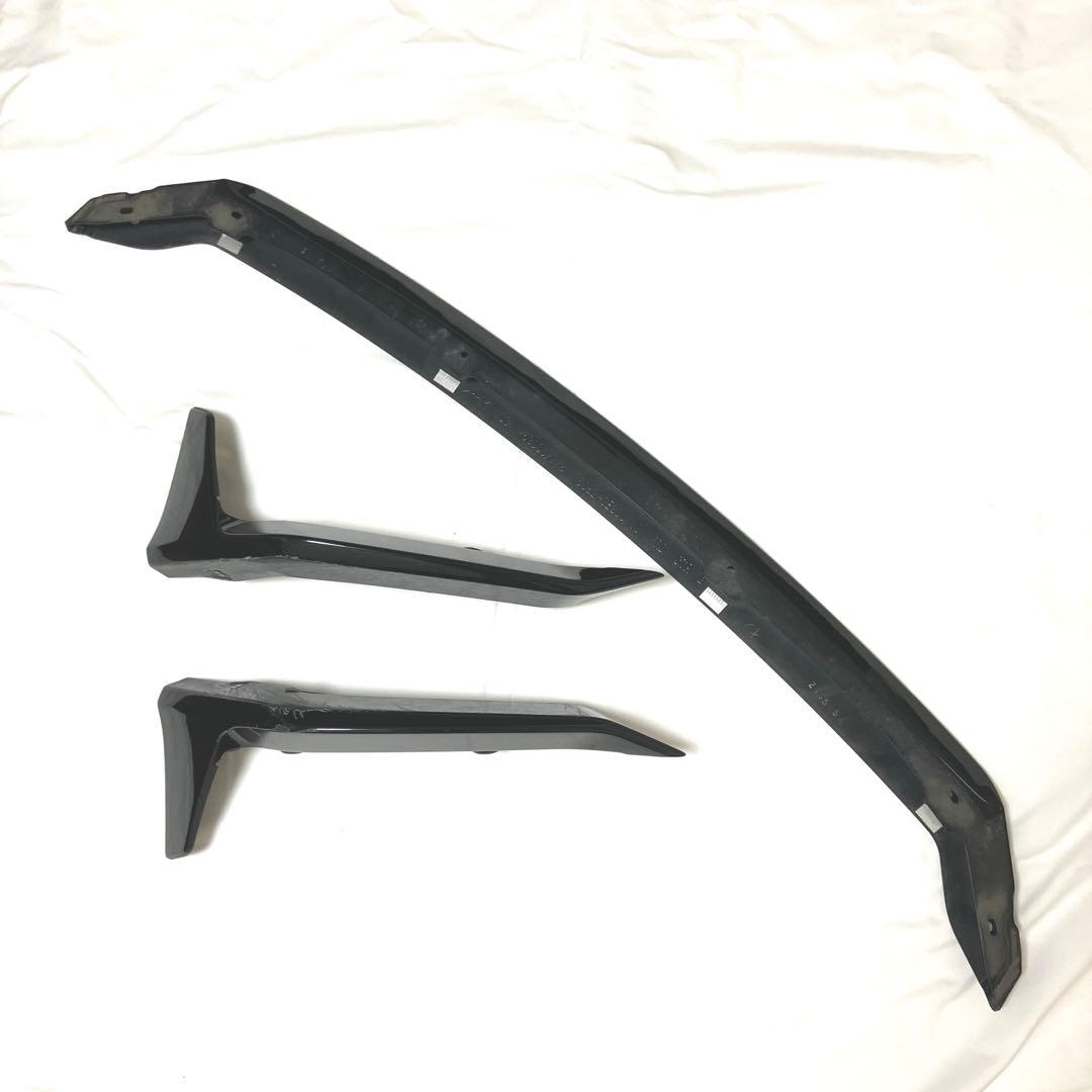 [ジャンク品]LEXUS IS300hフロントスポイラ(純正品)