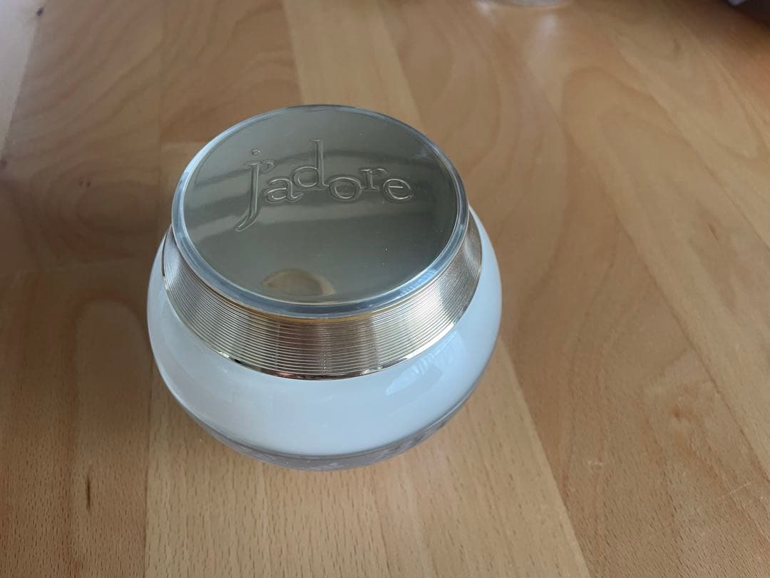 DIORジャドールボディクリーム