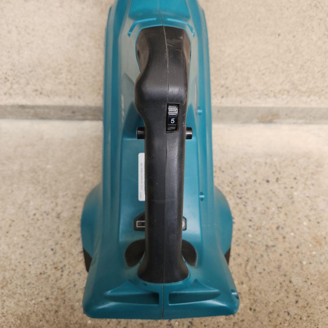 Makita コードレスブロワー XBU02 36V