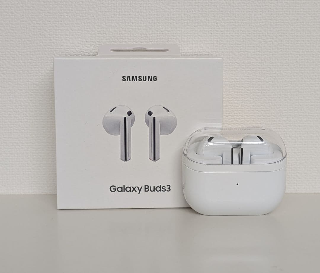 【中古品】Samsung Galaxy Buds3 充電ケース付き