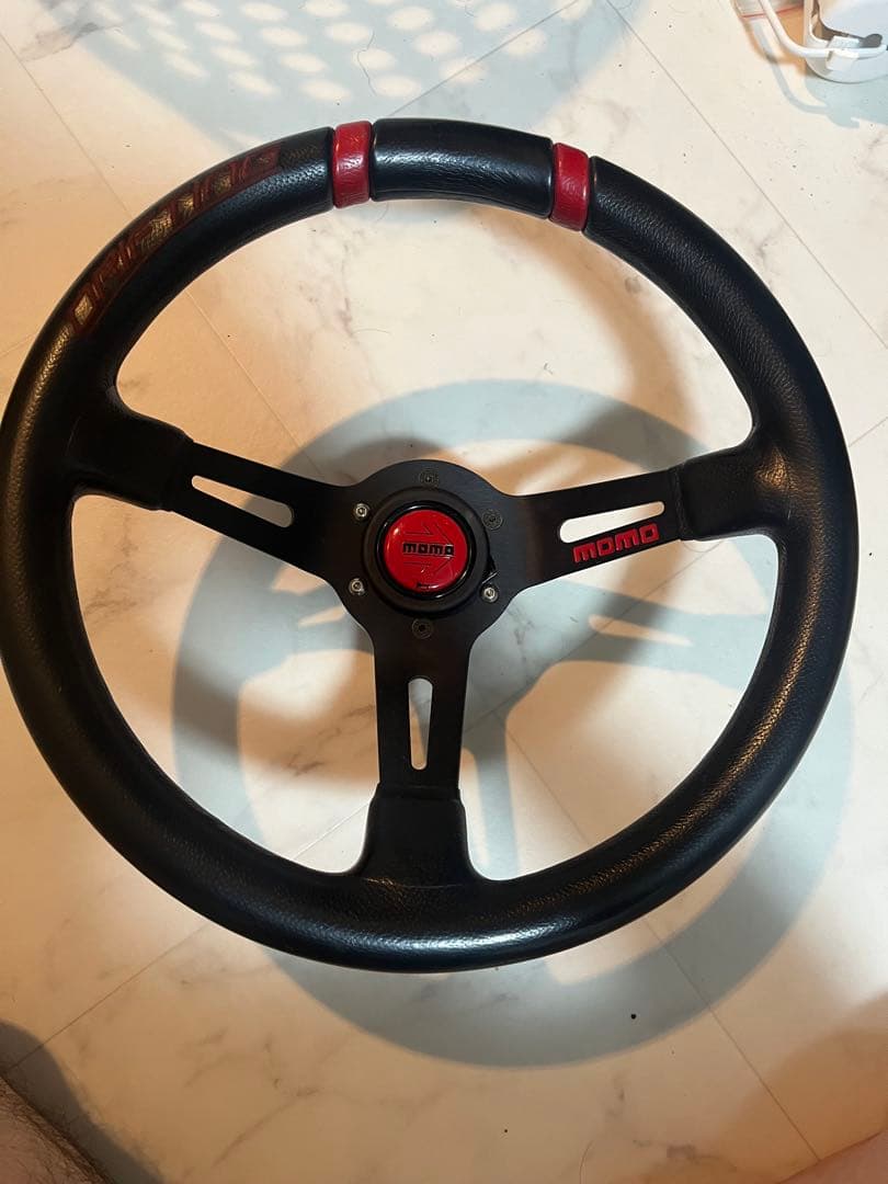 値下げあり！MOMO ドリフティング ステアリング