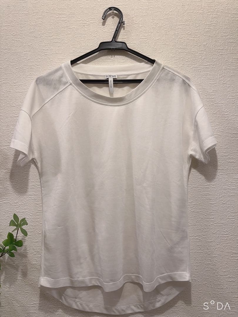 美品　ロエベ　アナグラムTシャツ　XSサイズ