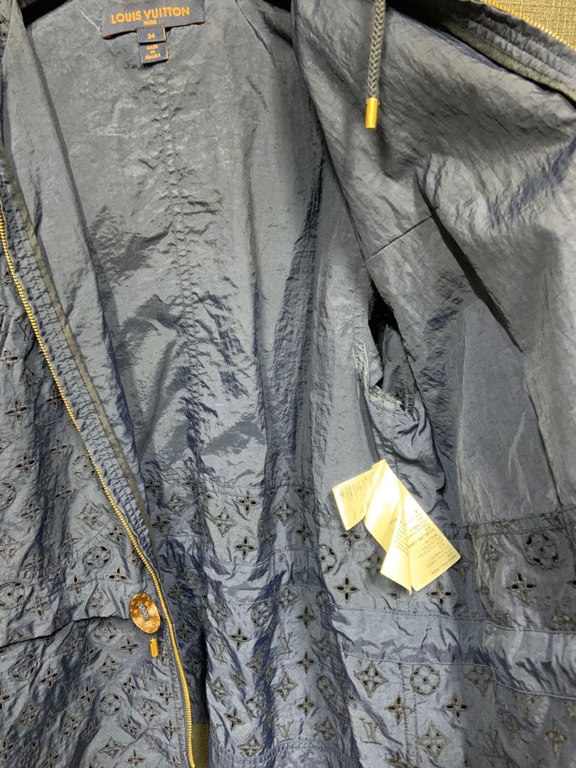 LOUIS VUITTON モノグラムパーカー　34