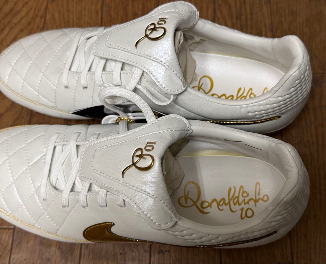 TIEMPO LEGEND RGN FG SE 27cm ロナウジーニョ