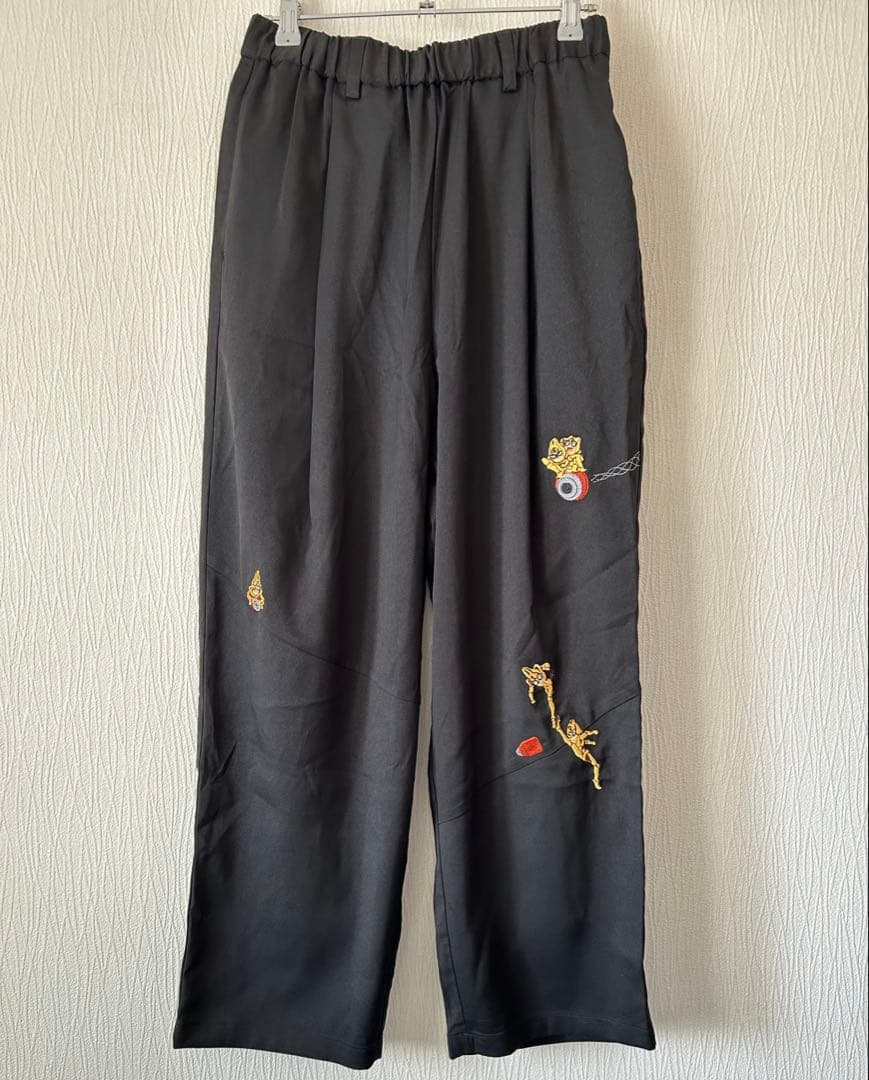 グラニフ ジョジョの奇妙な冒険 黄金の風 5部 パンツ ピストルズ Sサイズ