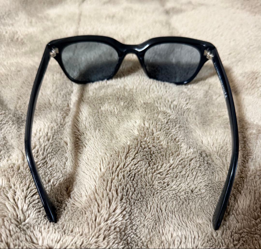 TOM FORD メガネ　サングラス　TF4240 001