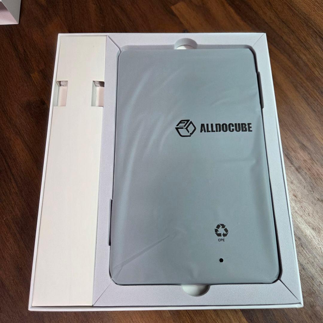 ALLDOCUBE iPlay 60 mini Pro 8.4インチ