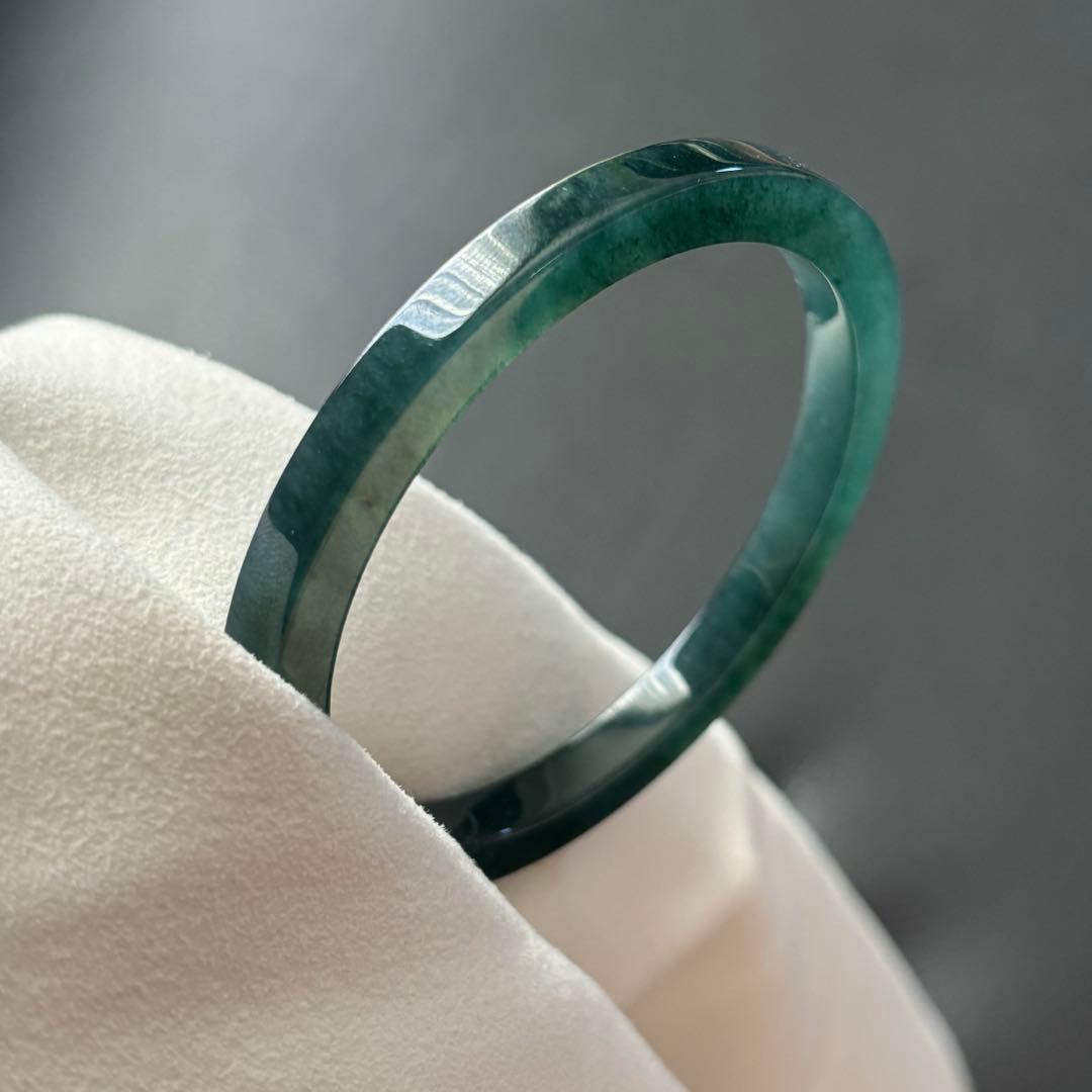 天然　本翡翠　A貨　藍水　深緑　氷種　バングル　鑑定書付き